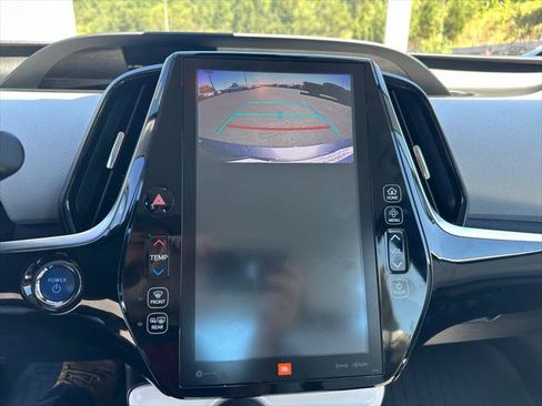 Certified 2018 Toyota Prius Prime Advanced FWD image 18