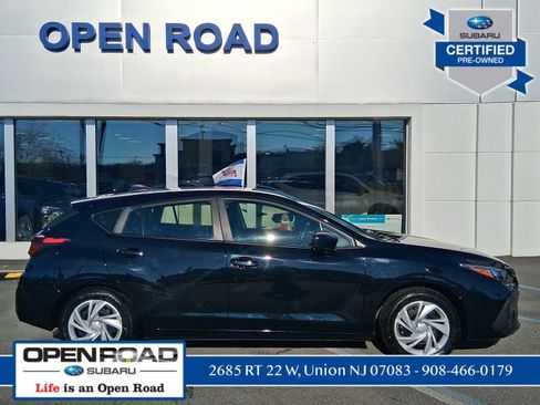 Certified 2025 Subaru Impreza 2.0i image 4