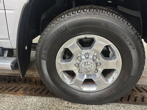 Used 2018 RAM 2500 Big Horn image 13