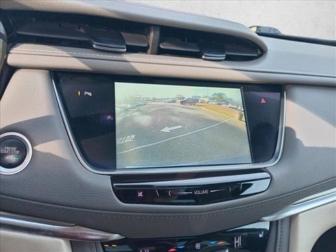 Used 2019 Cadillac XT5 Luxury image 22