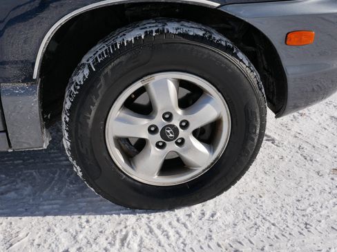 Used 2005 Hyundai Santa Fe GLS image 15