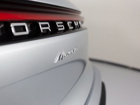 New 2026 Porsche Macan image 35