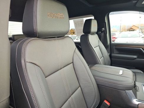 Used 2024 Chevrolet Silverado 3500 High Country image 24