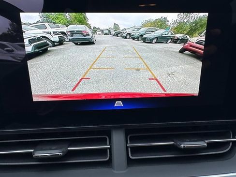 Used 2024 Chevrolet Trax LT image 29