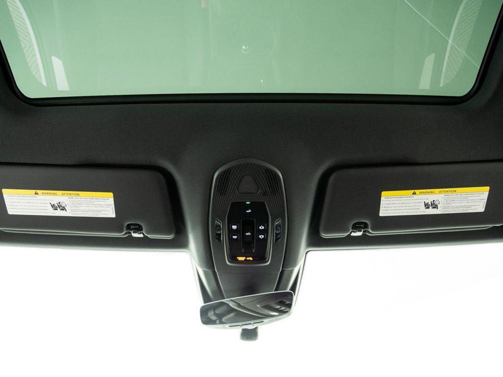 Used 2026 Porsche Cayenne AWD/4WD image 20