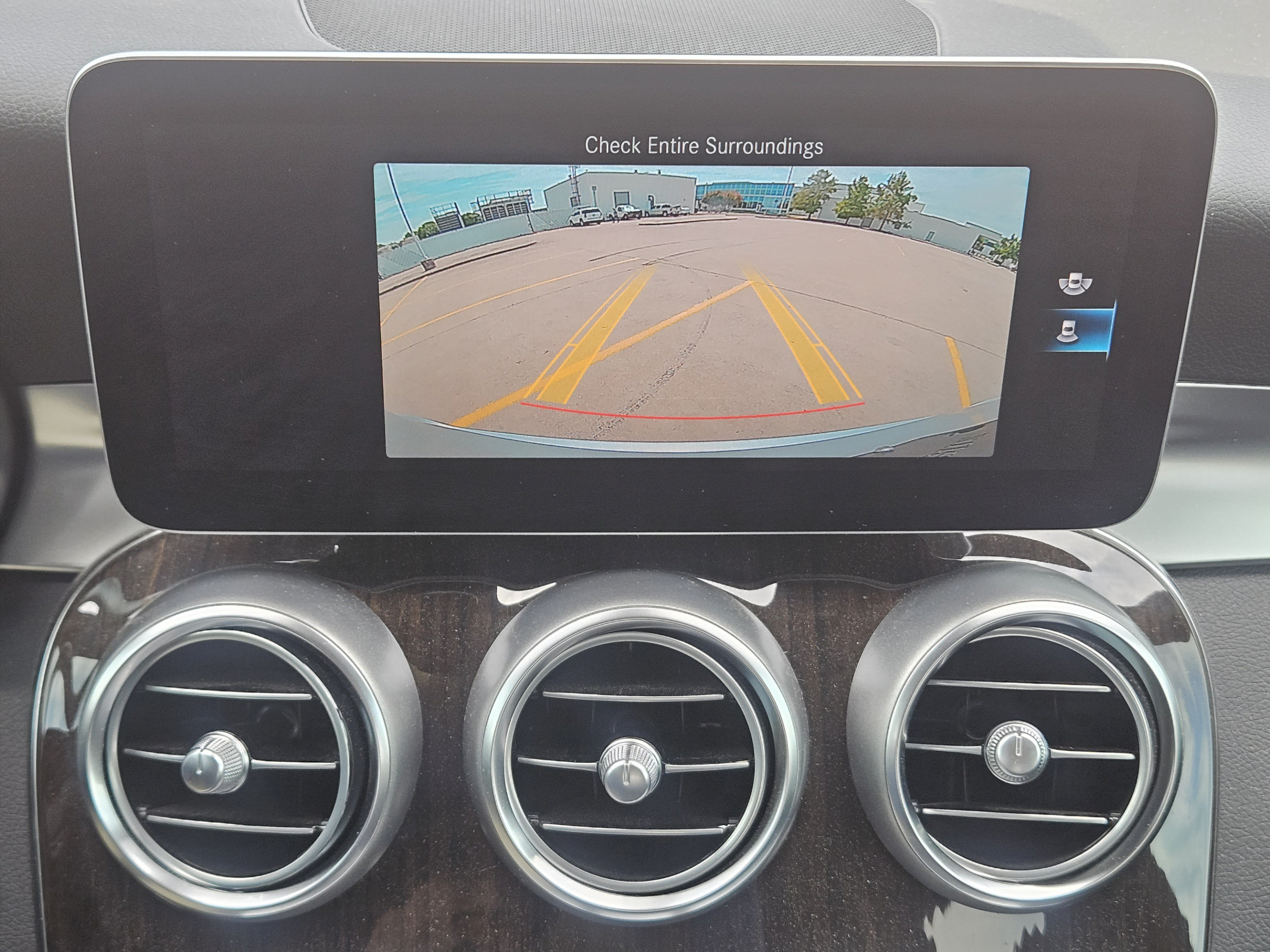 Used 2020 Mercedes-Benz GLC 300 image 10