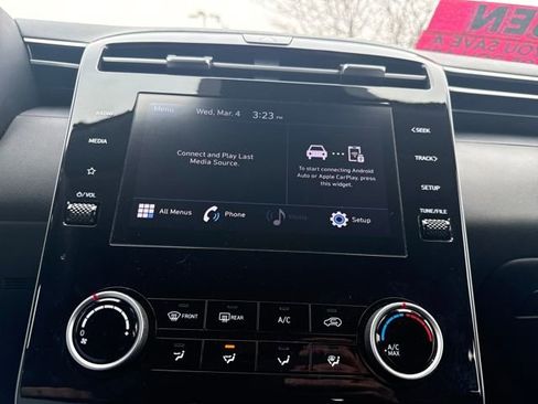 Certified 2023 Hyundai Tucson SE image 32