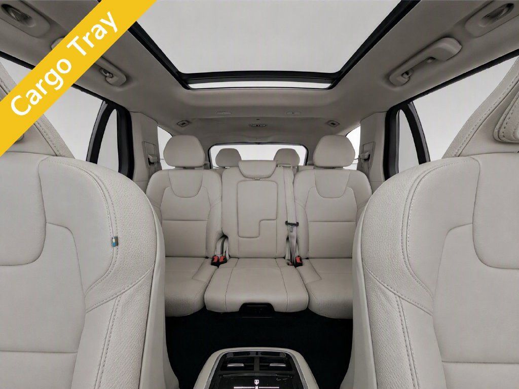 Used 2025 Volvo XC90 T8 Plus w/ Protection Package Premier AWD/4WD image 28