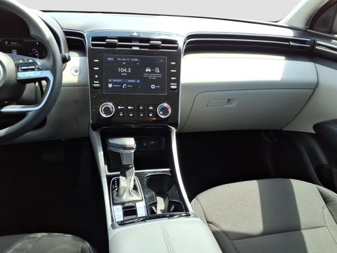 Used 2023 Hyundai Tucson SEL AWD/4WD image 10