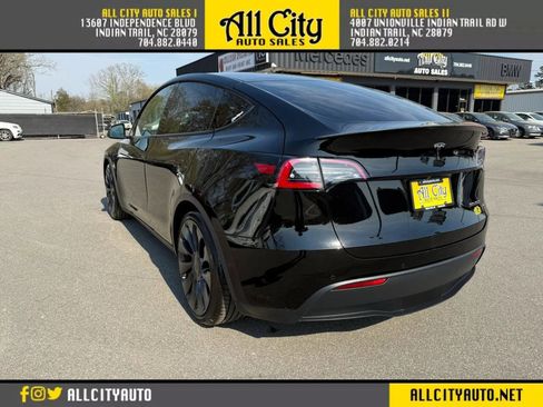 Used 2020 Tesla Model Y Performance image 5