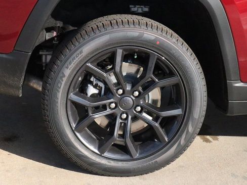 New 2025 Jeep Grand Cherokee L Limited AWD/4WD image 22