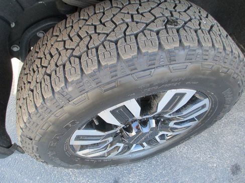 Certified 2025 GMC Sierra 2500 Denali Ultimate image 12