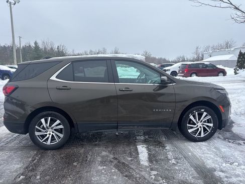 Used 2023 Chevrolet Equinox LT AWD/4WD image 11