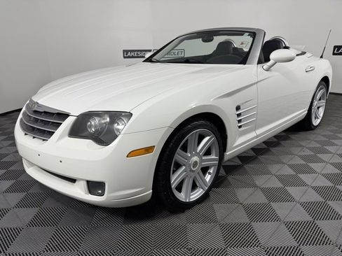 Used 2005 Chrysler Crossfire Limited image 2