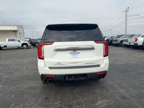 Certified 2022 GMC Yukon XL Denali image 7