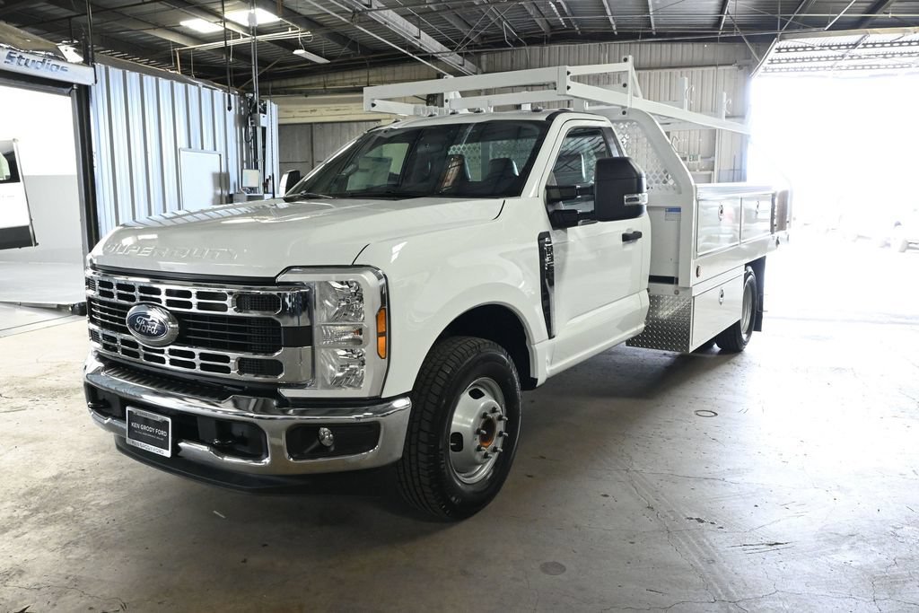 New 2026 Ford F350 XL w/ XL Chrome Package RWD image 5
