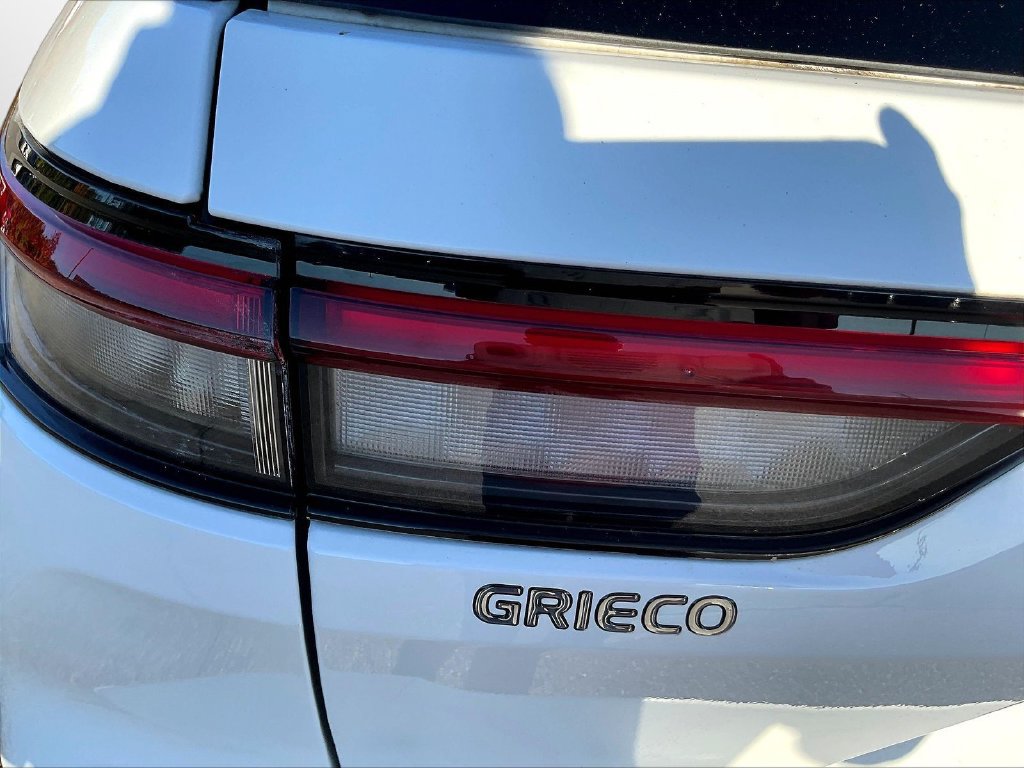 Used 2022 Jeep Grand Cherokee Limited AWD/4WD image 23