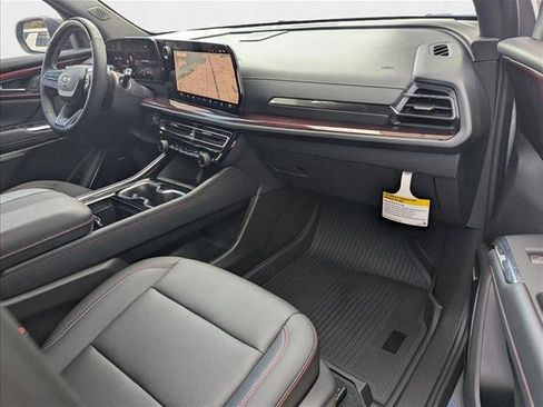 New 2026 Chevrolet Traverse Z71 w/ Enhanced Driving Package image 19