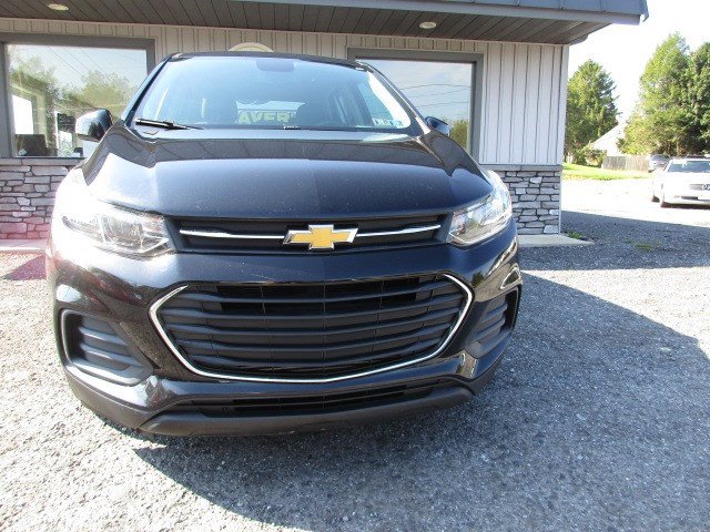 Used 2020 Chevrolet Trax LS FWD image 3