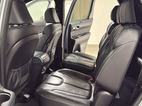 Used 2020 Hyundai Palisade Limited image 15