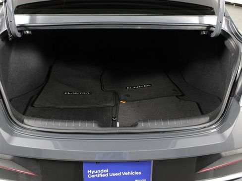 Certified 2024 Hyundai Elantra SEL FWD image 18