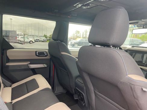 Certified 2022 Ford Bronco Wildtrak image 27