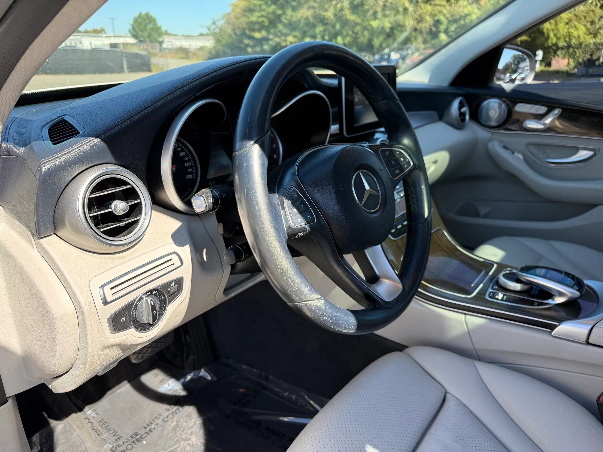 Used 2016 Mercedes-Benz C 300 4MATIC Sedan image 17