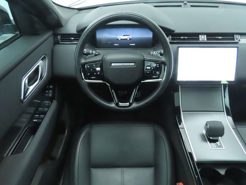 Used 2024 Land Rover Range Rover Velar Dynamic SE image 10
