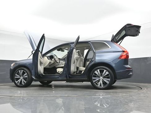 Used 2023 Volvo XC60 B5 Plus AWD/4WD image 51