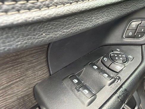 Certified 2019 Ford Expedition Limited AWD/4WD image 14