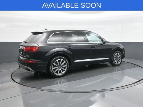 Used 2017 Audi Q7 3.0T Premium Plus w/ Premium Plus Package AWD/4WD image 7