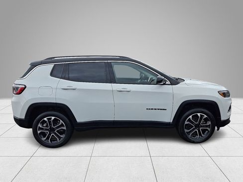 Used 2022 Jeep Compass Limited AWD/4WD image 8