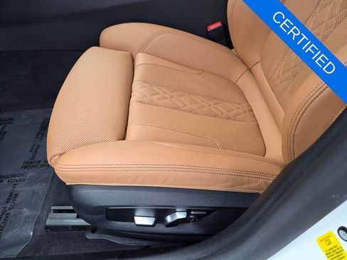 Certified 2023 BMW 540i w/ Premium Package RWD image 30