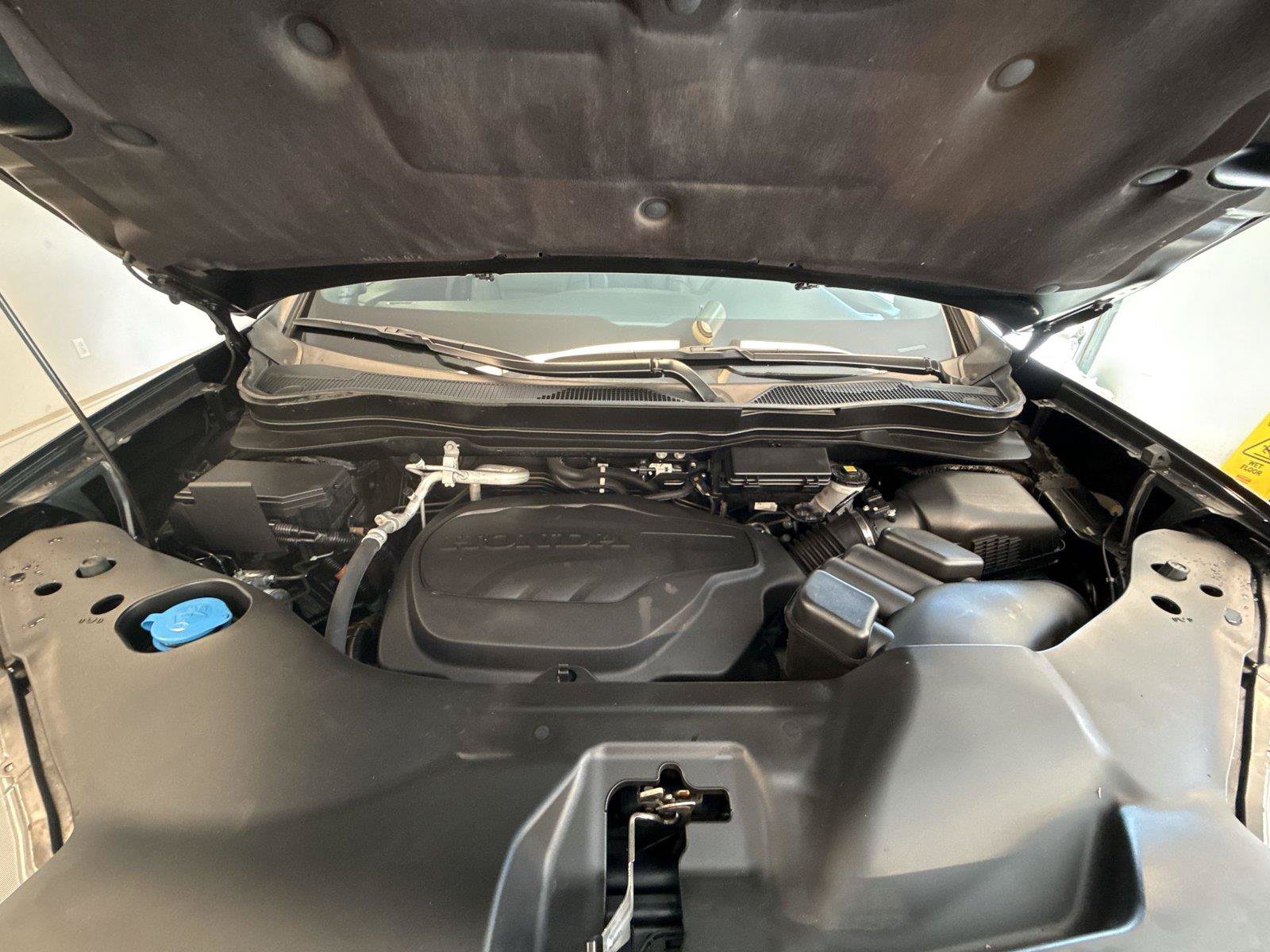 Used 2023 Honda Passport EX-L image 18