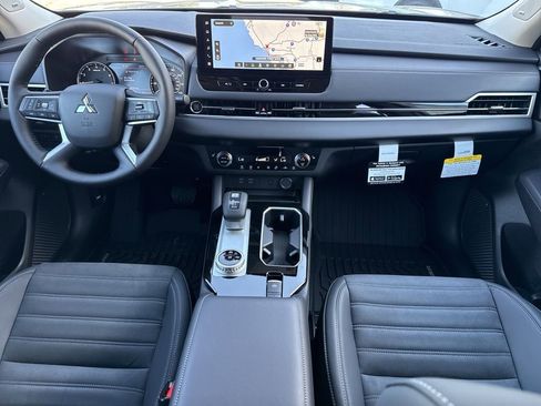 New 2026 Mitsubishi Outlander SE FWD image 20