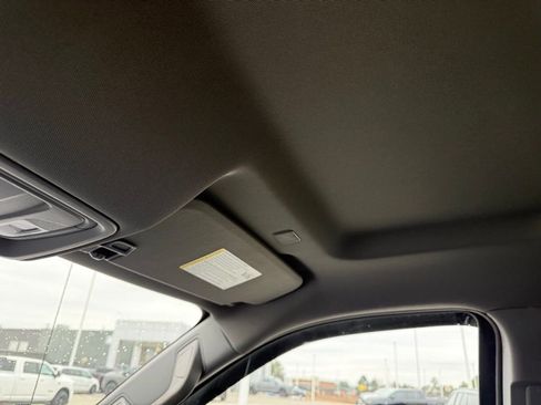 Used 2023 Chevrolet Silverado 1500 RST w/ Z71 Off-Road Package image 21