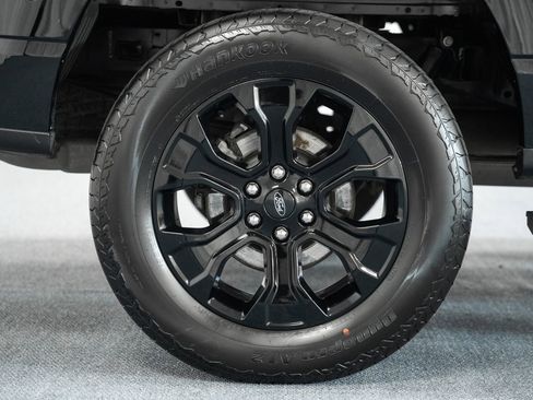 Used 2023 Ford F150 Lariat w/ Equipment Group 502A High image 15