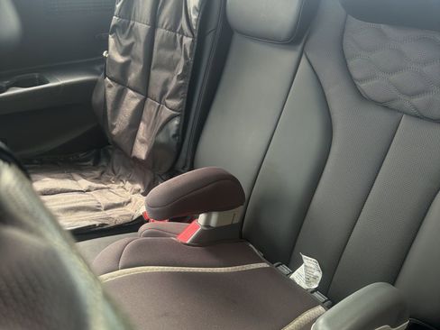 Used 2021 Hyundai Palisade Calligraphy image 11