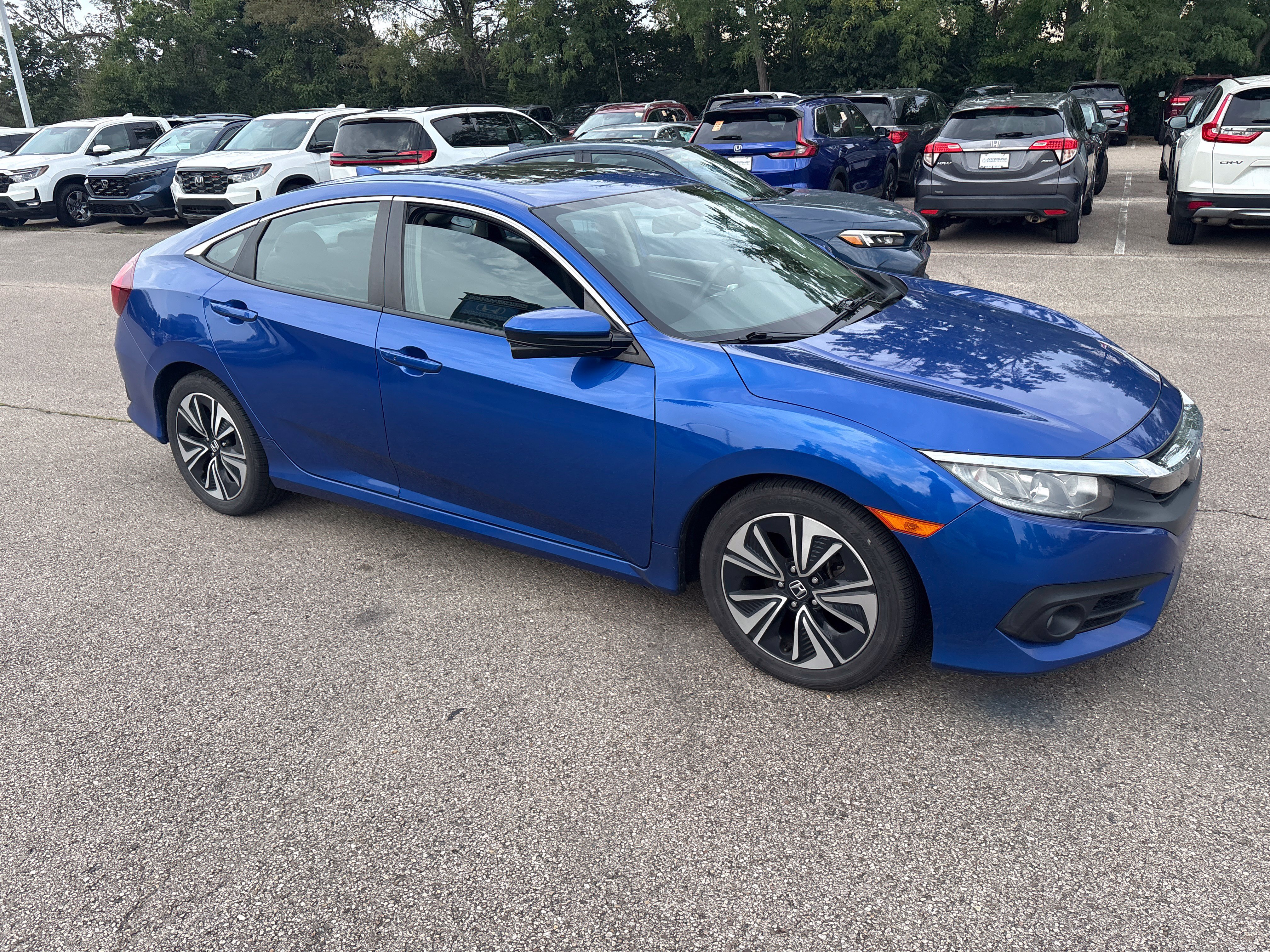 Used 2018 Honda Civic EX-T image 19