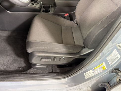 Used 2023 Honda CR-V EX image 14