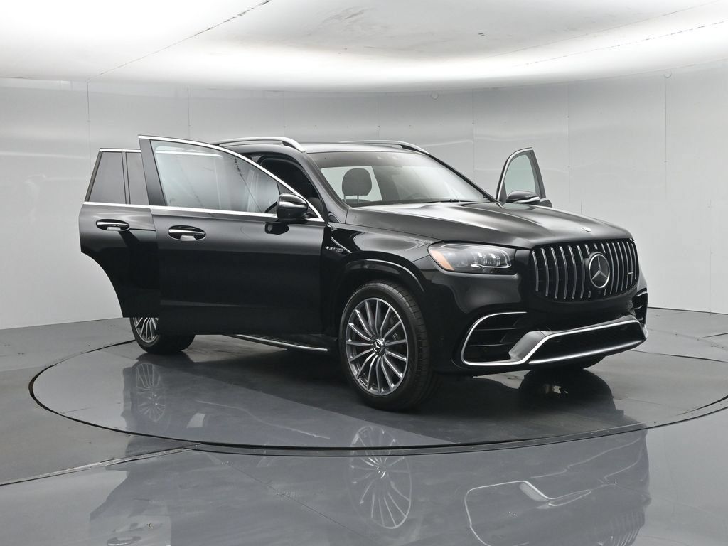 Used 2025 Mercedes-Benz GLS 63 AMG 4MATIC image 28