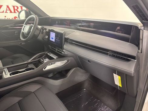 New 2025 Lincoln Nautilus Reserve w/ Jet Appearance Package image 20