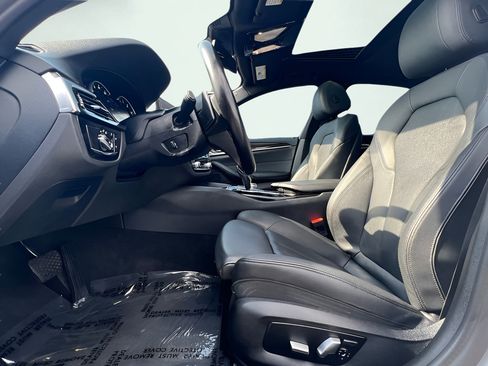 Used 2019 BMW 530i RWD image 15