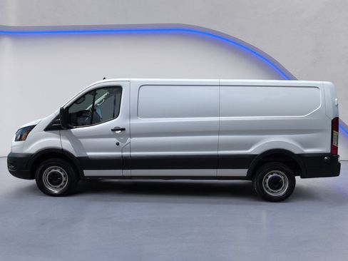 Used 2024 Ford Transit 150 Low Roof RWD image 11
