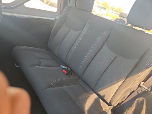 Used 2017 Jeep Wrangler Sahara w/ Connectivity Group image 57