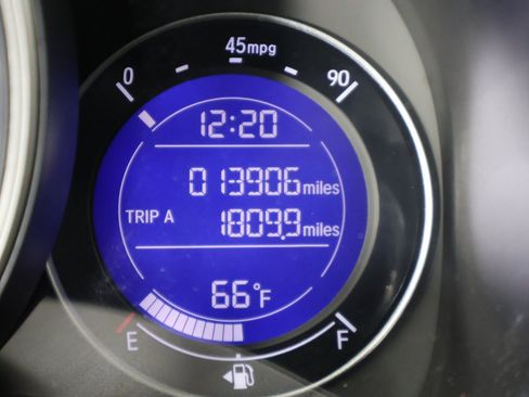 Used 2020 Honda Fit LX image 32