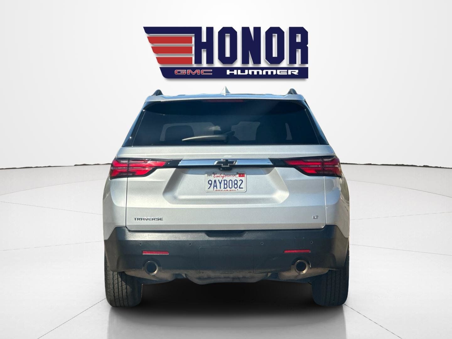 Used 2022 Chevrolet Traverse LT FWD image 5