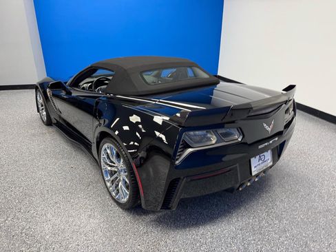 Used 2017 Chevrolet Corvette Z06 RWD image 34