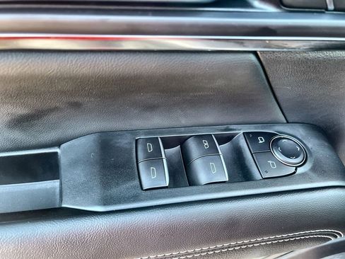 New 2026 GMC Terrain Denali w/ LPO, Floor Liner Package image 31