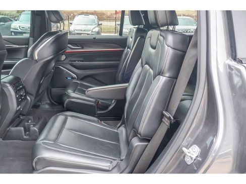 Used 2021 Jeep Grand Cherokee L Overland w/ Luxury Tech Group IV image 14